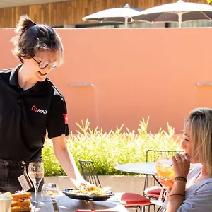 Ibis Aix En Provence מלון